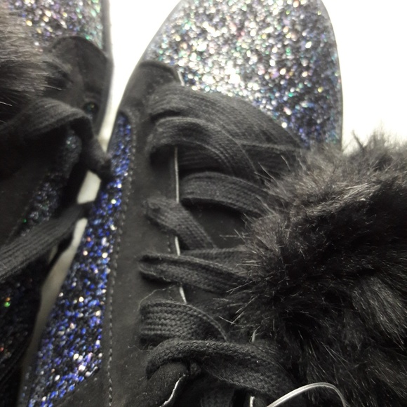 Justice pompom glittery sneakers - Picture 3 of 6